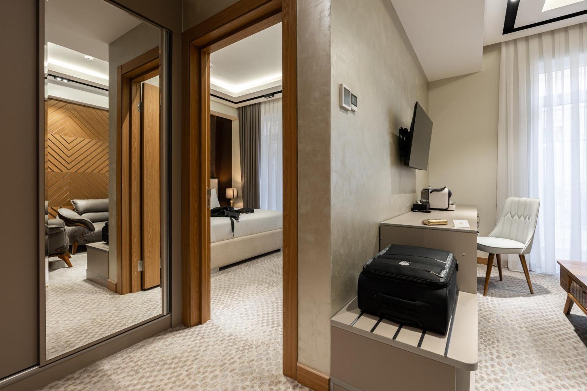 Europe Hotel Tasken Kültér fotó