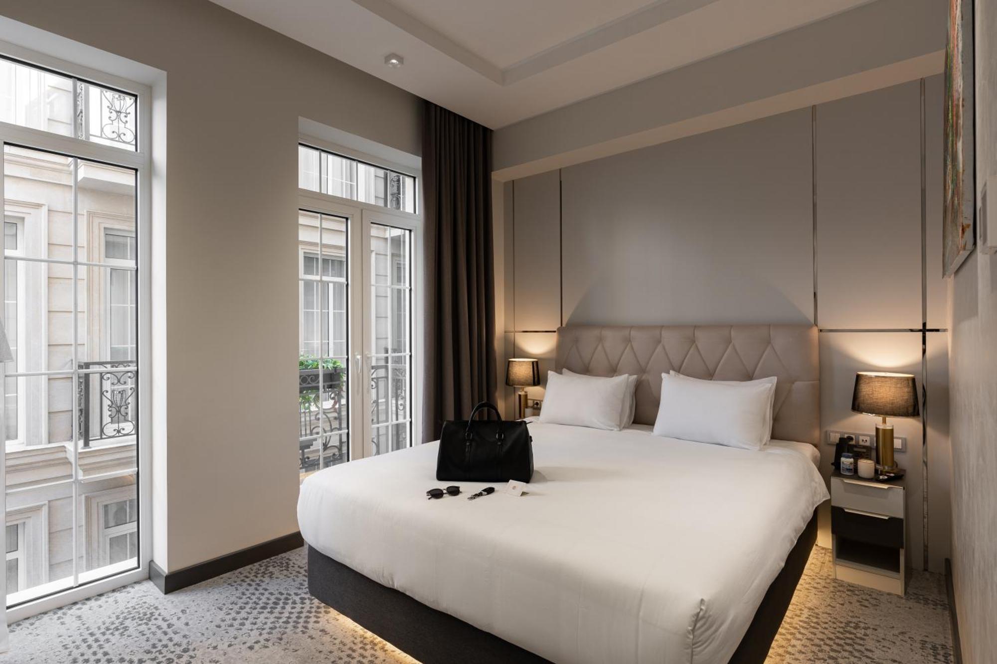 Europe Hotel Tasken Kültér fotó